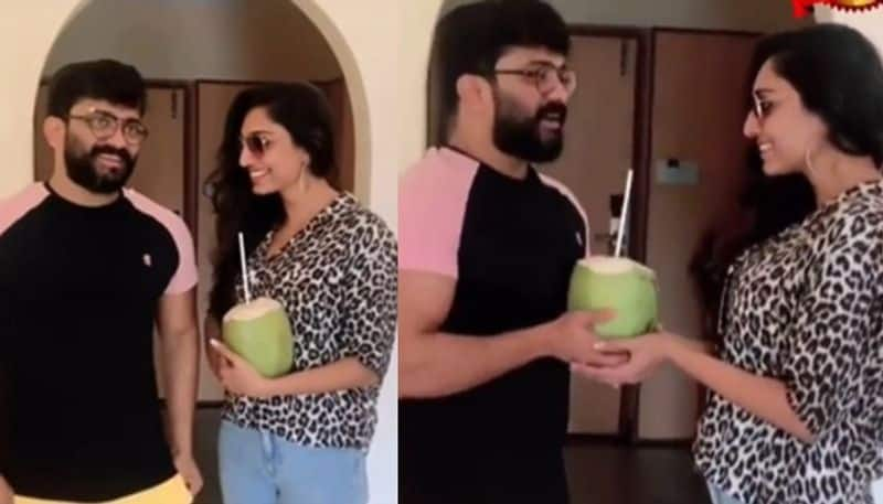 Bigg Boss stars Ritu Mantra and Manikkuttan with an interesting video