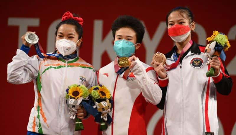 China Weightlifter Hou Zhihui going to face anti-doping test, golden chance for mirabai chanu CRA