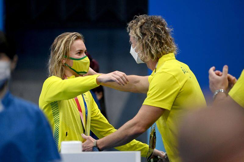 Australian swimming coach Dean Boxalls wild celebration goes viral