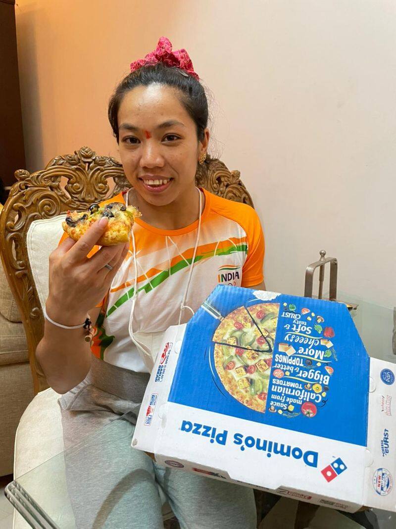 Tokyo Olympics Dominos India keeps promise of lifetime free pizza to Mirabai Chanu in a delightful way dpl