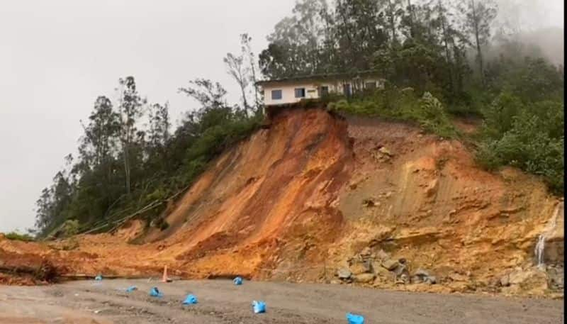 Munnar Govt College buildings demolishing