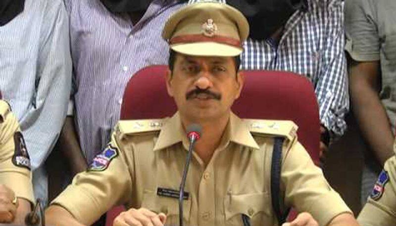 karimnagar police commissioner kamalasan reddy transferred ksp