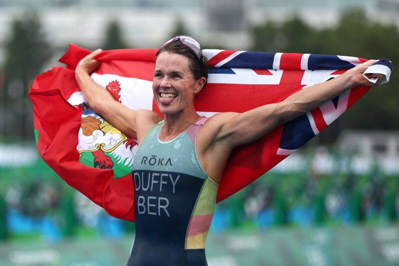 Tokyo Olympics: Flora Duffy wins famous gold for Bermuda in women's triathlon