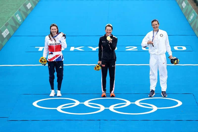 Tokyo Olympics: Flora Duffy wins famous gold for Bermuda in women's triathlon