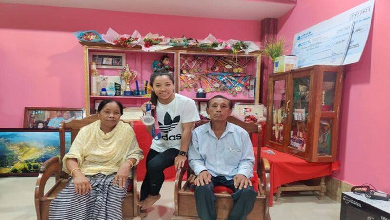 Mirabai Chanu felicitate truck drivers who helped her during budding days as wrestler