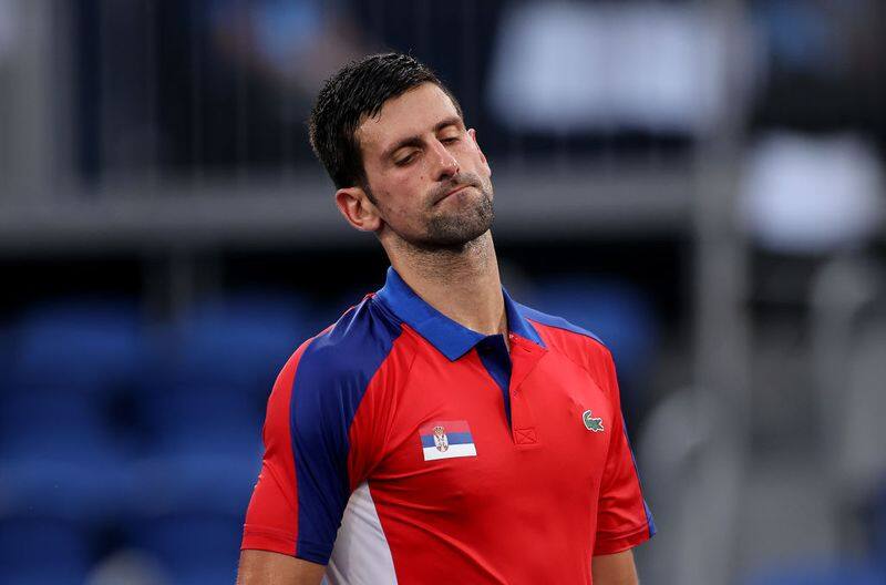 Novak Djokovic forced to withdraw from French Open after knee injury kvn