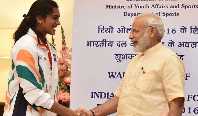 PV Sindhu : ব্রোঞ্জ মেডেল জয়ে গর্বিত দেশ, পিভি সিন্ধুর সঙ্গে কথা বলে বার্তা নরেন্দ্র মোদীর