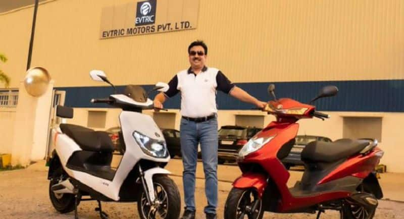 EVTRIC Motors launches 2 variant electric scooter in India ckm