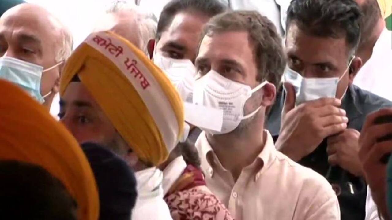 Opposition leaders extend support to farmers' protest at Jantar Mantar in Delhi