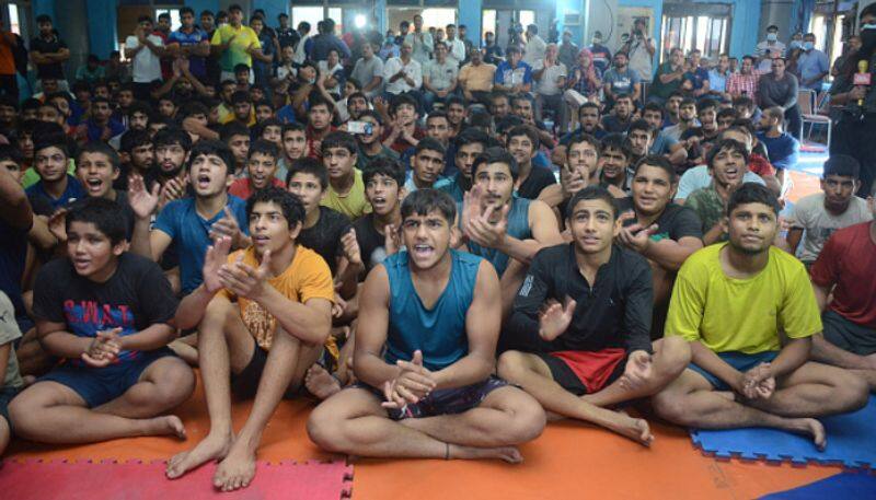 After junior wrestlers protest ad hoc panel announces organisation of U 15 U 20 Nationals kvn