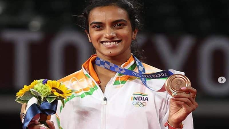 Paris 2024 Olympics PV Sindhu Sharath Kamal to be flag bearers for India kvn