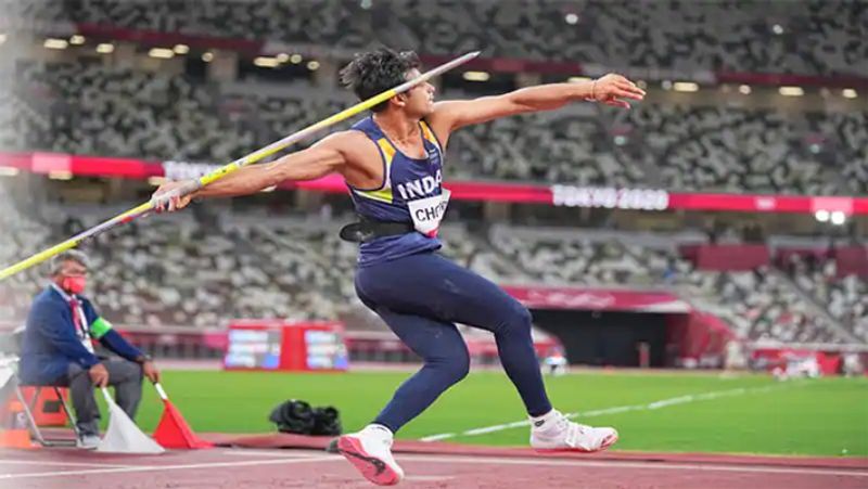 Pakistan Athlete Arshad Nadeem had taken my javelin right before the final Says Olympics Medalist Neeraj Chopra kvn