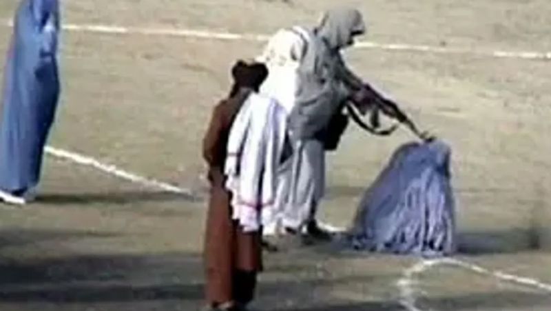 21 year old girl dragged out of the car shot to death by the Taliban for not wearing a veil pod