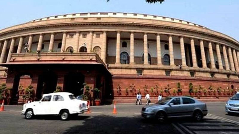 Parliament passes Bill restoring States right to maintain OBC lists pod