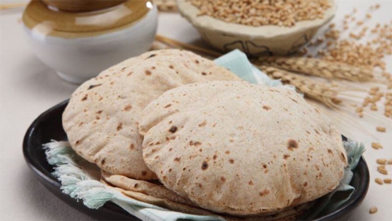 Cook serves burnt chapati to customer brutally thrashes him to death for objecting mah