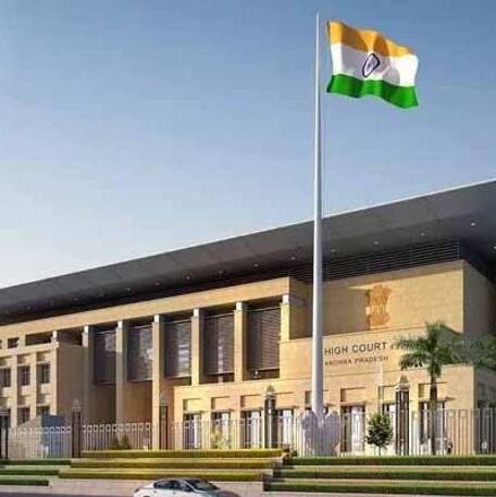 Andhra Pradesh: కాలేజీ విద్యార్థుల అటెండెన్స్ పై ఏపీ హైకోర్టు సంచలన తీర్పు..