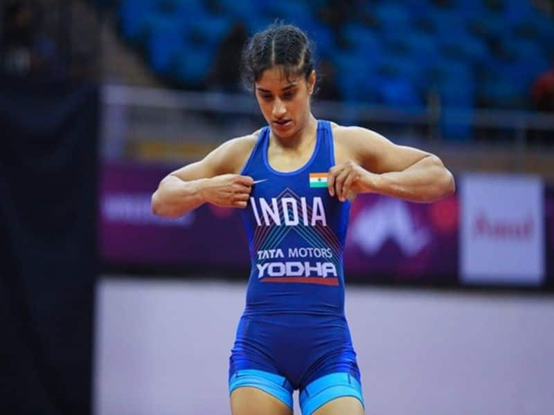 Indian women Wrestler Vinesh phogat emotional message on Mental health