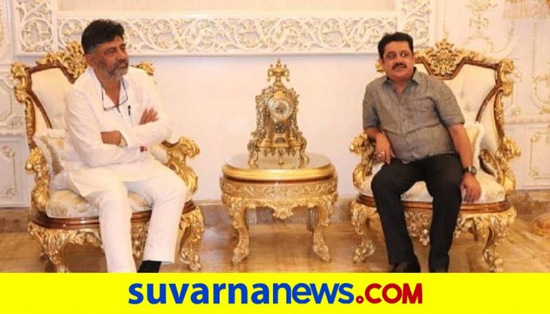 KPCC President DK Shivakumar Visits zameer Ahmed khan house In bengaluru rbj