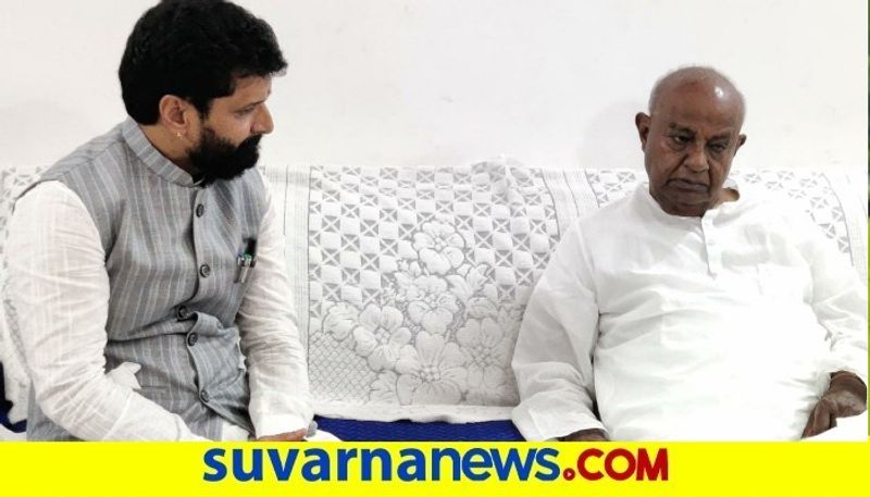 BJP Leader CT Ravi meets JDS Supremo HD Devegowda snr