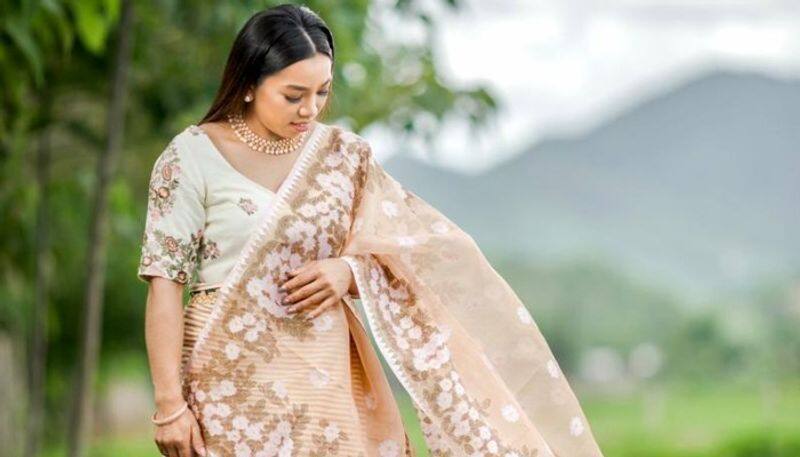 Mirabai Chanu shares photo in traditional dress