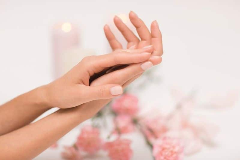 tips for beautiful hands and nails