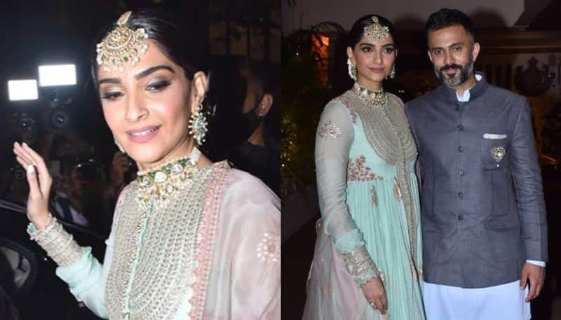 At Rhea Kapoors Wedding, Sister Of The Bride Sonam kapoor in anarkali kurta