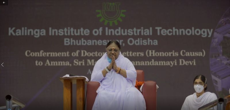 Mata Amritanandamayi, Receives Honorary Degree From the Kalinga Institute of Industrial Technology