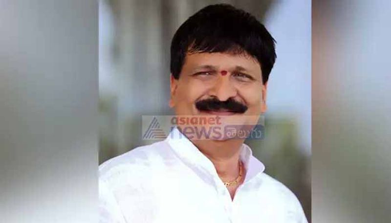 Neredmet police files case against malkajgiri MLA mynampally Hanumantha Rao and his son