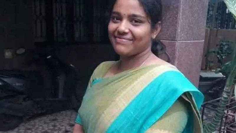 Kerala IAS officer gave birth to Salem Government hospital