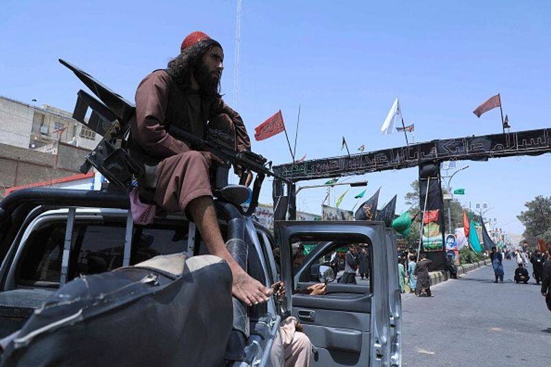 Over 150, mostly Indians, abducted by insurgents near Kabul Airport; Taliban denies report-dnm