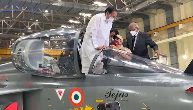 When Venkaiah Naidu got into a fighter jet cockpit - vpn