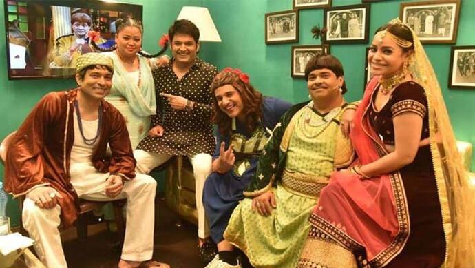 The Kapil Sharma Show: आखिर क्यों सेट पर इन कॉमेडियन्स को लगाना पड़ा झाडू-पोछा, करना पड़ी साफ-सफाई