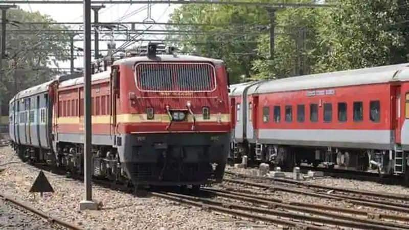 Southern Railway has announced special trains on the occasion of Diwali and Ayudha Puja vel