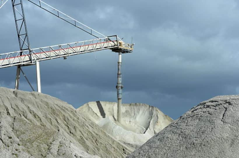 5.9 million tonnes of Lithium, a key component in electric vehicles, found in J&K