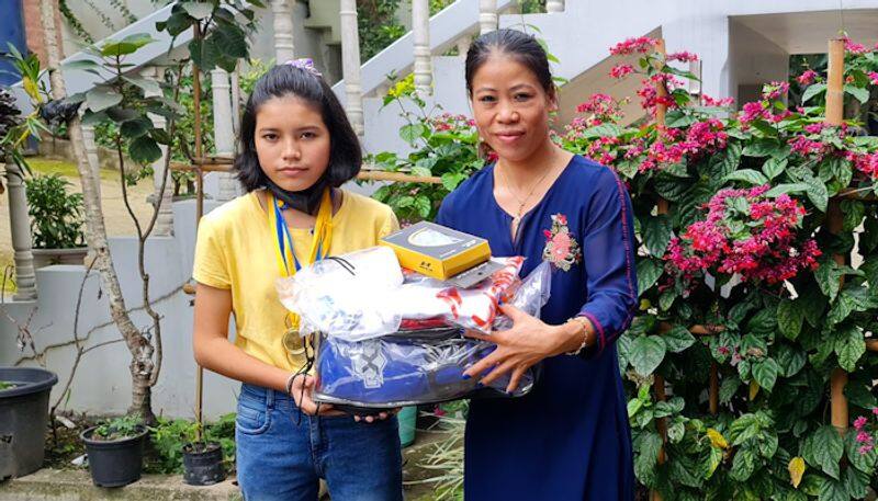 Mary Kom meets fan who cried after watching her defeat in Tokyo Olympics; wins hearts-tgy