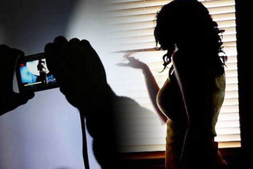 Honey Trap : కాన్పూర్ లో ఆర్మీ అధికారిపై హనీట్రాప్ !