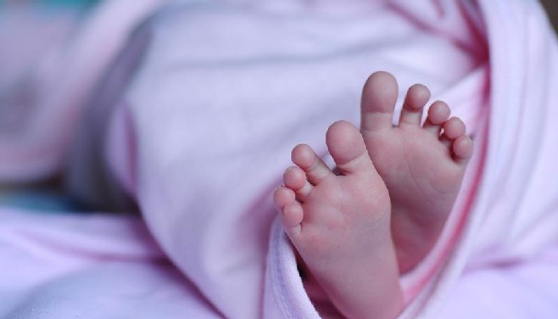 parents Allegations Against mangalore hospital for infant change snr