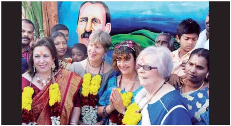 Kalainger Library in Madurai.. bennycuick's grandson and granddaughter who expressed support from London..!