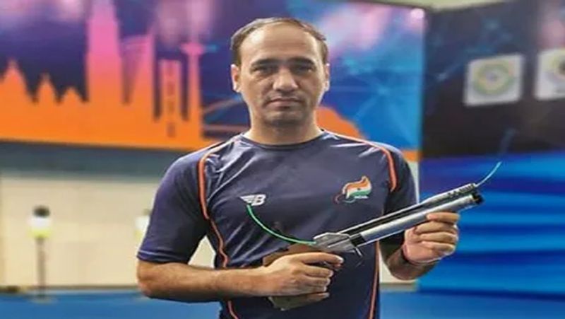 Tokyo Paralympics Indian Shooter Singhraj Adhana Wins Bronze in Mens 10m Air Pistol kvn