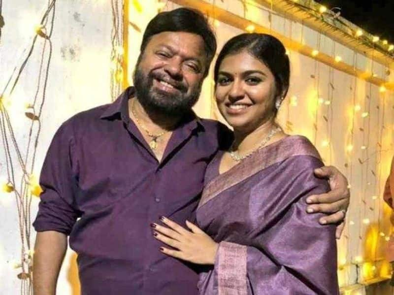 Young heroine father passed away