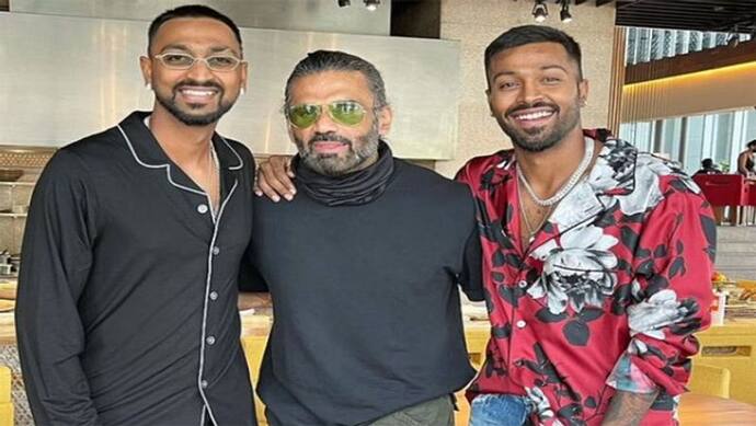 बॉलीवुड स्टार Suniel Shetty संग Hardik और Krunal Pandya ने दिया किलर पोज, फैंस बोले- दोस्त के ससुरजी के साथ