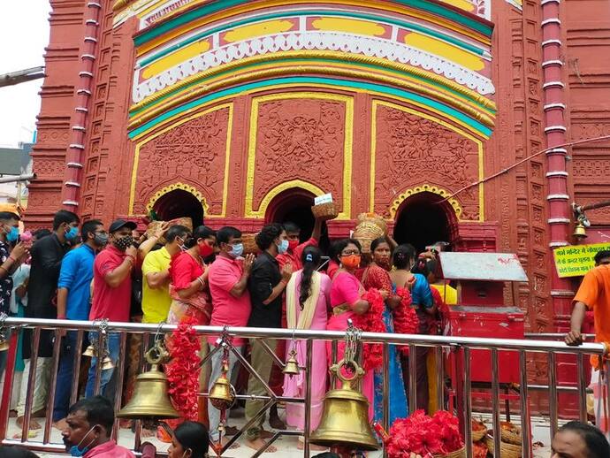 কৌশিকী অমাবস্যায় সিদ্ধিলাভের পুণ্যতিথি, তারাপীঠ জুড়ে ভক্তদের ভিড়