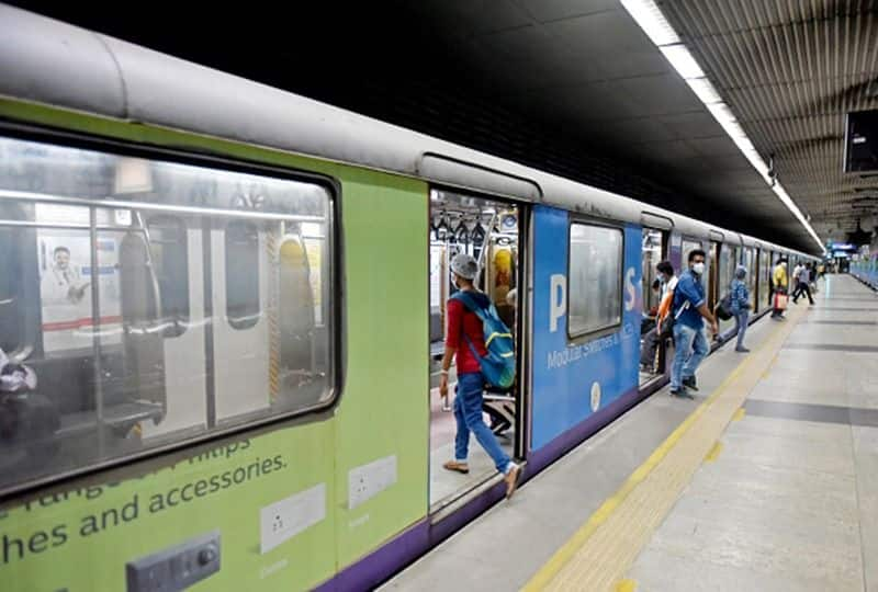 India first underwater metro rail tunnel in Kolkata gow