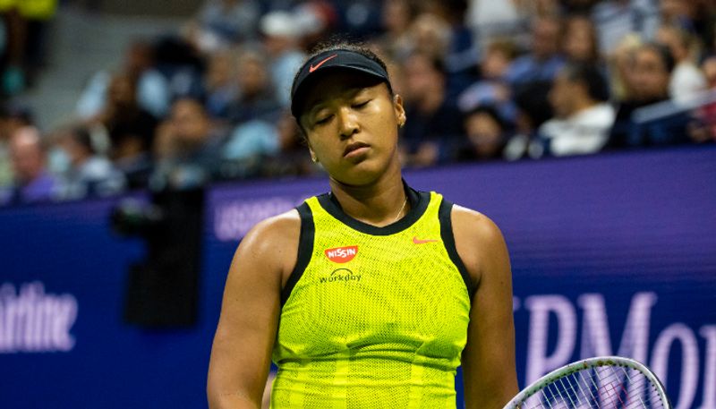 US Open 2021 Defending Champion Japan Naomi Osaka Upset by Canadian Teen Leylah Fernandez kvn