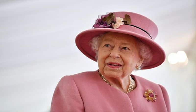 England Queen Elizabeth down with COVID, mild symptoms-dnm