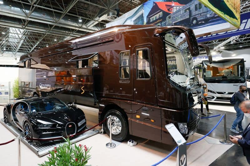 These stunning 17 crore motorhome can house your 21 crore Bugatti Chiron