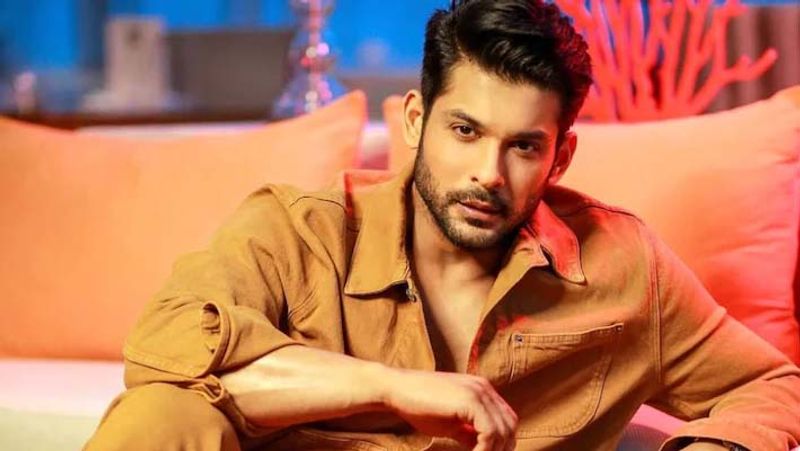 Here what Sidharth Shukla's spirit tells paranormal expert Steve Huff about his death (WATCH) RCB