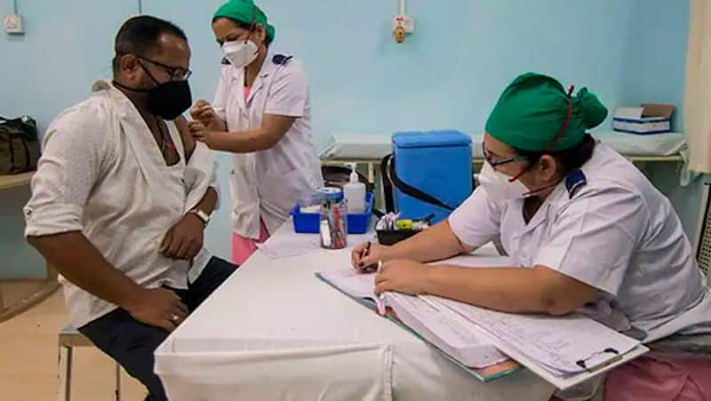 More Than 89 Thousand People Vaccinated in a Day in Bengaluru grg