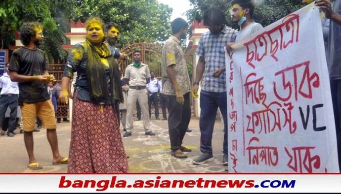 Visva Bharati:  কলকাতা হাইকোর্টের রায়ের পরেই আকাল বসন্ত বিশ্বভারতী বিশ্ববিদ্য়ালয়ে, আনন্দে মাতল পড়ুয়ারা