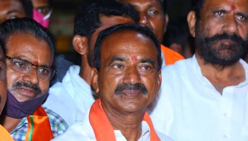 Former minister Etela Rajender comments on KCR